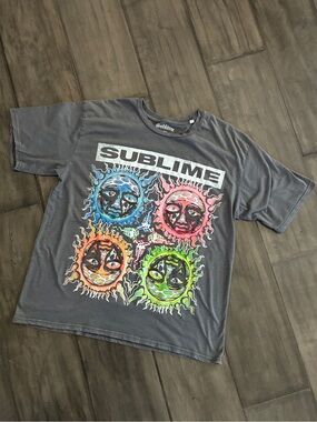 Sublime 40 Oz. to Freedom Sun Logo Band Tee - Size Medium